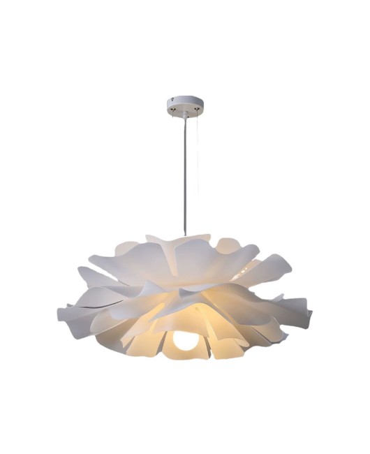 Nordic master bedroom lotus pendant light, minimalist modern girl room creative petal light