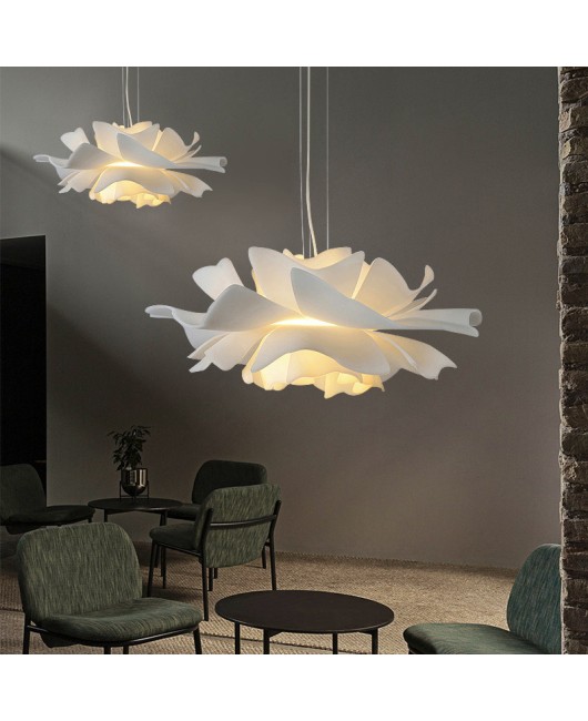 Nordic master bedroom lotus pendant light, minimalist modern girl room creative petal light