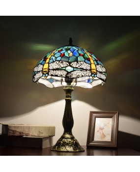 Amazon distributes Mediterranean creative blue dragonfly American retro European Tiffany colored glass desk lamp