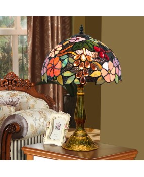 Europa Tiffany Creative Colored Glass Living Room Dining Room Bedroom Bedhead Desk Lamp Bar Countryside Grape Vintage Light