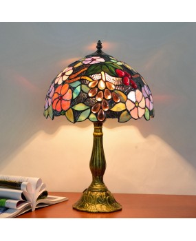 Europa Tiffany Creative Colored Glass Living Room Dining Room Bedroom Bedhead Desk Lamp Bar Countryside Grape Vintage Light