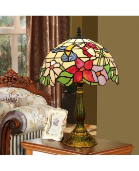 Europa Tiffany Vintage Creative Colored Glass Living Room Dining Room Bedroom Bedhead Desk Lamp Bar Bird Glass Lamp