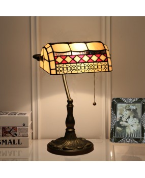 Cross border European style table lamp for foreign trade, UK, USA, France, Spain, Italy, Japan, desk, Tiffany Bank lamp