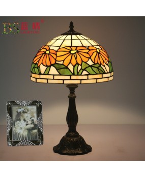 Cross border direct export Tiffany European desk lamp Brazil Argentina Chile Brazil countryside creative retro desk lamp