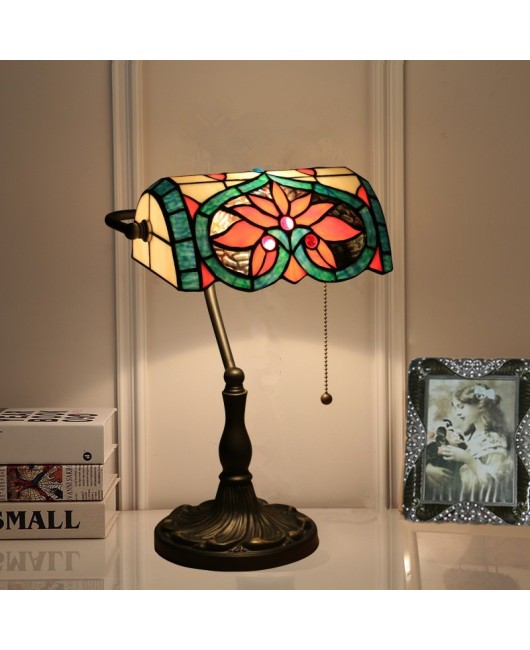 Cross border foreign trade, United States, Japan, United Kingdom, France, Germany, Spain, South Korea, Brazil, Tiffany retro creative desk lamp