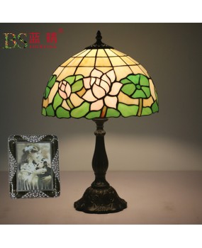 Export cross-border 12 inch European style table lamp, retro creative lotus flower bar, Western restaurant, study, coffee shop table lamp