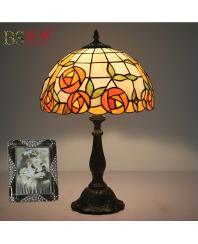 Cross border Tiffany desk lamp, bedroom bedside, European style study, bar, coffee shop, restaurant, wedding room, hotel, inn desk lamp