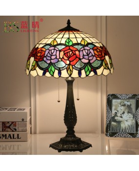 Cross border Tiffany Rose Desk Lamp European Retro Living Room Bedroom Wedding Room Bedlight Wedding Bar Desk Lamp