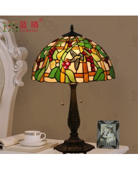 Cross border 16 inch Tiffany Hummingbird Luxury European Desk Lamp Retro Creative Living Room Study Bar Hotel Clubhouse