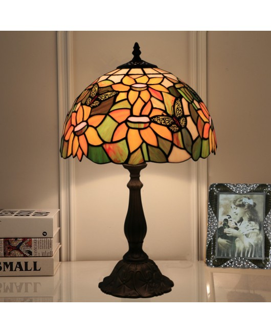 Cross border 12 inch German Dutch British Tiffany European style desk lamp, bedroom bedside lamp, retro creative decorative table