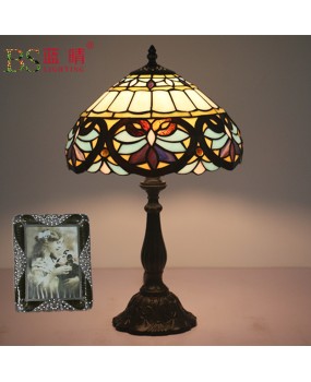 Cross border direct sales of 12 inch Tiffany desk lamp, European, American, Korean, Japanese, Southeast Asian retro creative bedside lamp