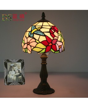 Cross border export of European, American, Southeast Asian, Ti European style desk lamps, bedrooms, bedside lamps, retro, creative, fashionable, cute children's rooms