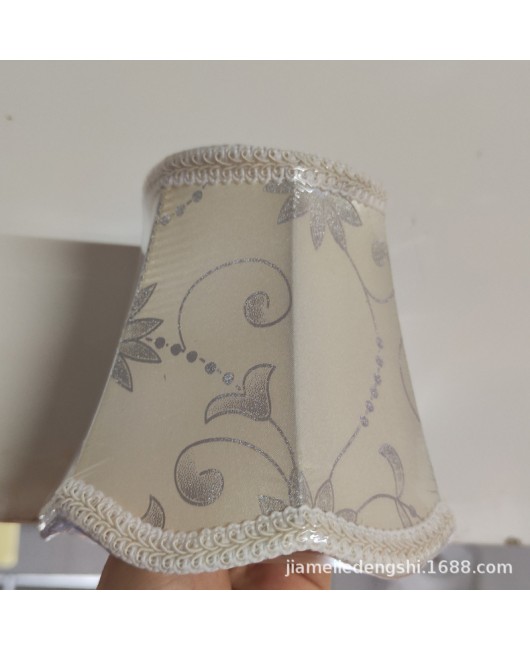 Manufacturer wholesale European style candles, crystal chandeliers, wall lamps, lampshades, E14 fabric covers, brushed wire covers, velvet covers