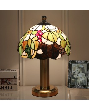 Cross border bar, hotel, guesthouse, guest room, European retro pastoral decoration desk lamp, bedroom bedside table lamp