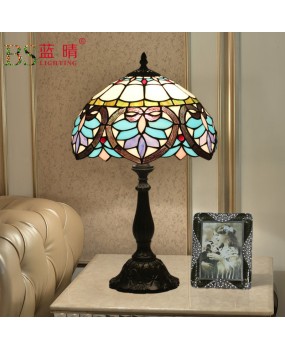 Cross border export of Tiffany Table Lamp to Europe, Australia, Japan, the United States, and Canada