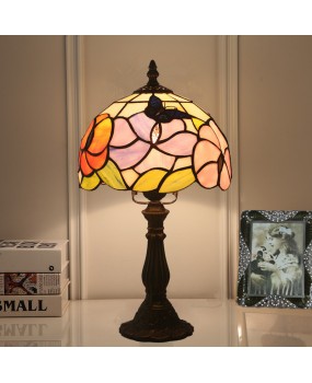 Cross border Tiffany table lamp Tiffany European desk lamp Bedroom bedside table lamp Creative warm light