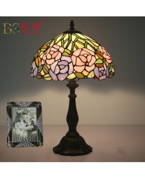 Foreign trade cross-border direct sales 12 inch desk lamp, bedroom bedside lamp, European retro fashion creative rose wedding room desk lamp