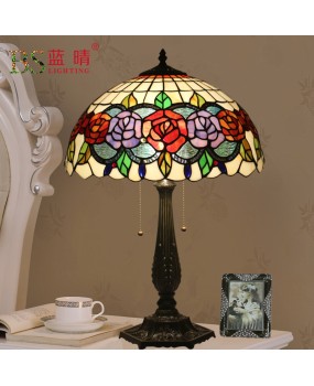 Cross border Tiffany Rose Desk Lamp European Retro Living Room Bedroom Wedding Room Bedlight Wedding Bar Desk Lamp