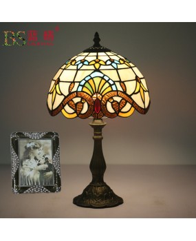 Cross border 10 inch Baroque style European style desk lamp, retro creative bedroom bedside table lamp, bar coffee shop