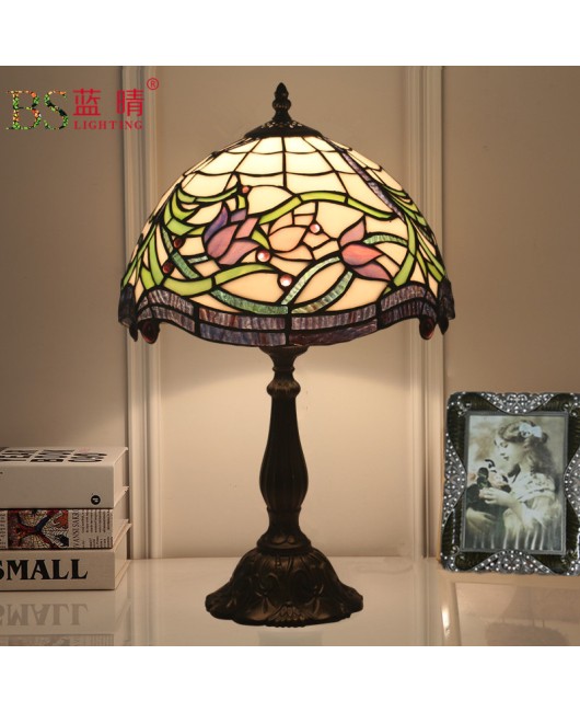 Cross border British Tiffany European style desk lamp, bedroom bedside lamp, retro creative study, bar, restaurant decoration desk lamp