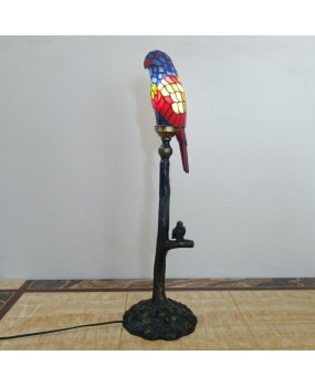 Colorful glass retro lighting Tiffany European resin high-end hotel bedside desk, new parrot desk lamp