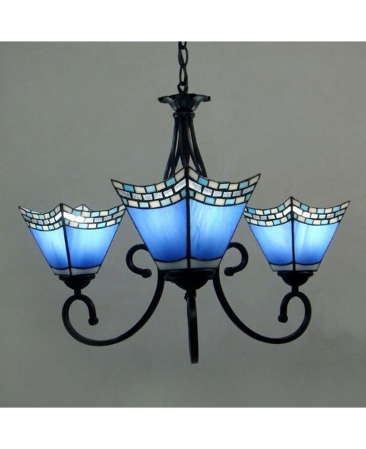 Supply American style restaurant chandelier with three heads and one piece for dropshipping. Living room restaurant, Mediterranean style three head glass restaurant chandelier