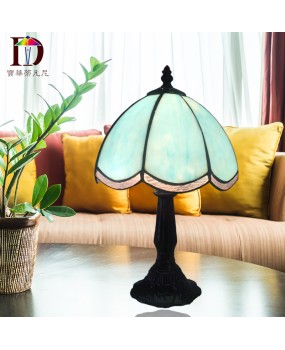 Foreign trade export wholesale Tiffany colored glass European and American desk lamp export hotel desk lamp one piece dropshipping