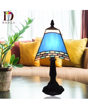 Wholesale of lighting fixtures, blue Mediterranean style desk lamps, special promotions, hotel engineering, creative gifts, desk lamps