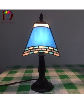 Wholesale of lighting fixtures, blue Mediterranean style desk lamps, special promotions, hotel engineering, creative gifts, desk lamps