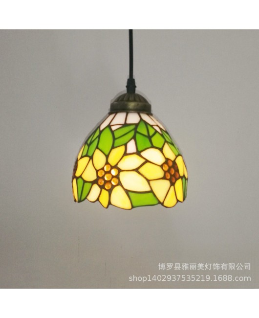 A creative restaurant light with iron hanging decoration, Tiffany colored countryside sunflower single head glass pendant light