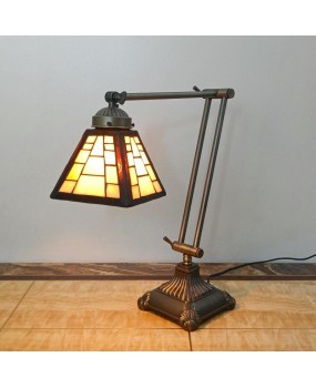 Nostalgic retro desk lamp, bedroom bedside lamp, living room decoration ornament, European American retro romantic bedroom, internet celebrity table