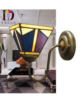 A dropshipping promotional lighting fixture Tiffany Glass Mediterranean Creative Iron Bedroom Bedhead Hotel Balcony Wall Light