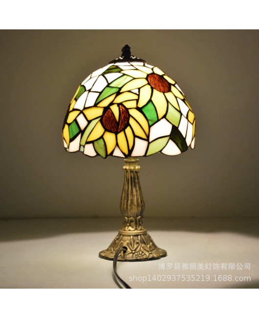 Baohua Tiffany Colored Glass Lighting Mediterranean Lighting Bedroom Bar Restaurant Coffee Shop Desk Lamp Available in Multiple Varieties