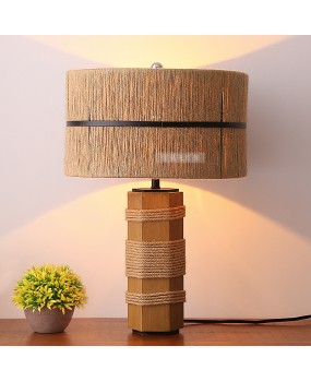 Creative American rural solid wood desk lamp designer soft decoration bedroom bedside study living room home stay hotel room lamp