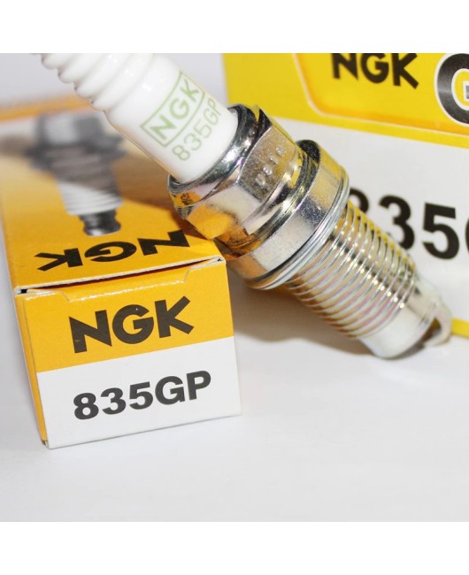 NGK spark plug 835GP is suitable for the new Bora Touareg Polo, with a strong and energetic performance, the Mingrui Langyi Golf, and the 6-speed Sagitar