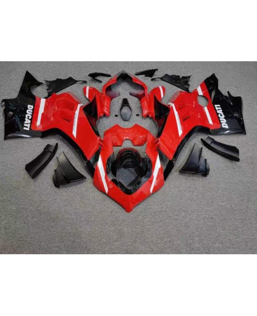 Suitable for Ducati V4 V4S 2021-2022 full body exterior fairing modification accessories