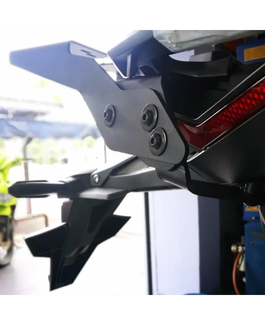 MKLIGHT ECH is suitable for Honda XADV750 17-20 motorcycle. The rear shelf can support the trunk travel rack