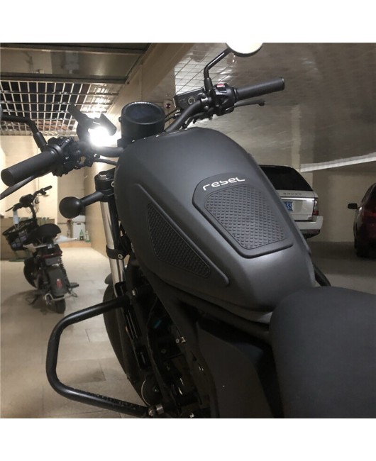 Suitable for Honda REBEL CM300 CM500 17-24 year modified fuel tank sticker anti slip side sticker fishbone sticker