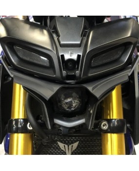 Suitable for Yamaha MT-15 18-21 modified bird beak fixed wing shark fin inlet wing lower lip wind knife