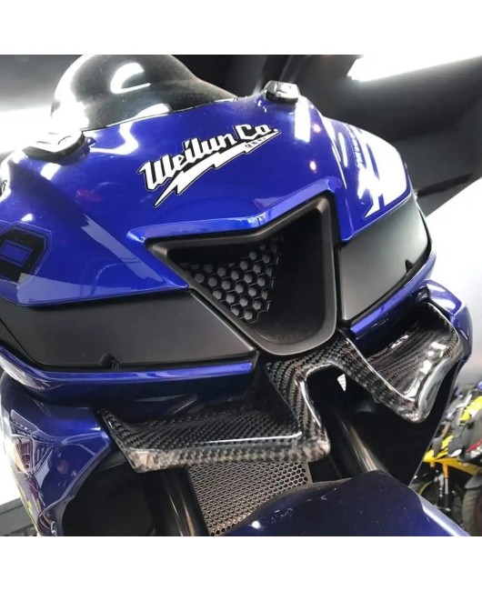 Suitable for Yamaha YZF-R15 v3.0 modified bird beak fixed wing shark fin inlet wing lower lip breaking wind