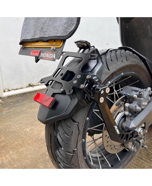 Suitable for Honda XADV750 FORZA750 motorcycle modification with single arm rear mudguard and short tail license plate holder