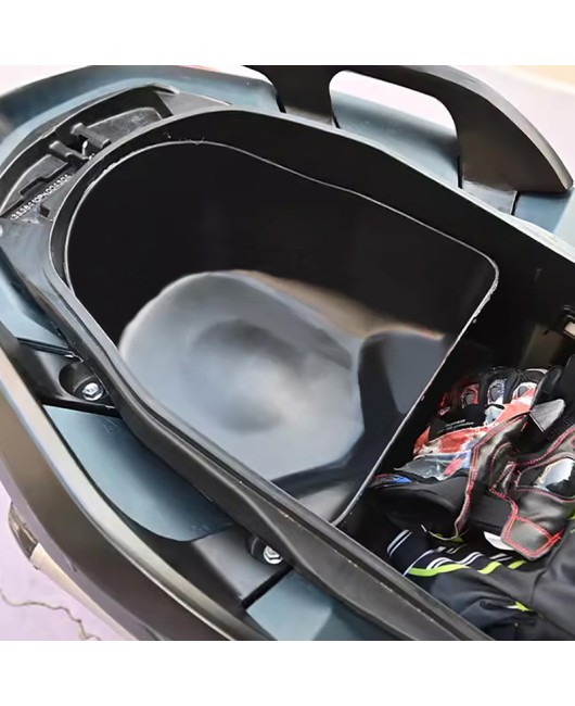 Suitable for Yamaha TMAX530/560 17-21 modified interior storage box with large storage space in the car