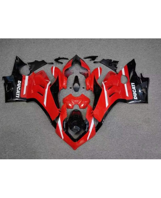 Suitable for Ducati V4 V4S 2021-2022 full body exterior fairing modification accessories