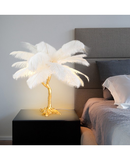 Feather desk lamp, bedroom Nordic living room lamp, bedside lamp, creative and simple resin ostrich feather lamp, decorative desk lamp