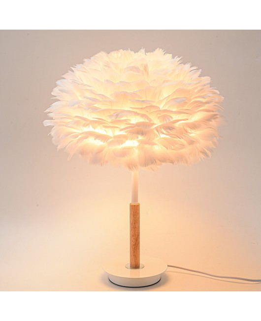 Girl bedroom decoration simple modern desktop desk lamp light luxury new house decoration feather lamp wholesale